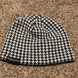 American Crown Alabama Houndstooth Beanie - EUC